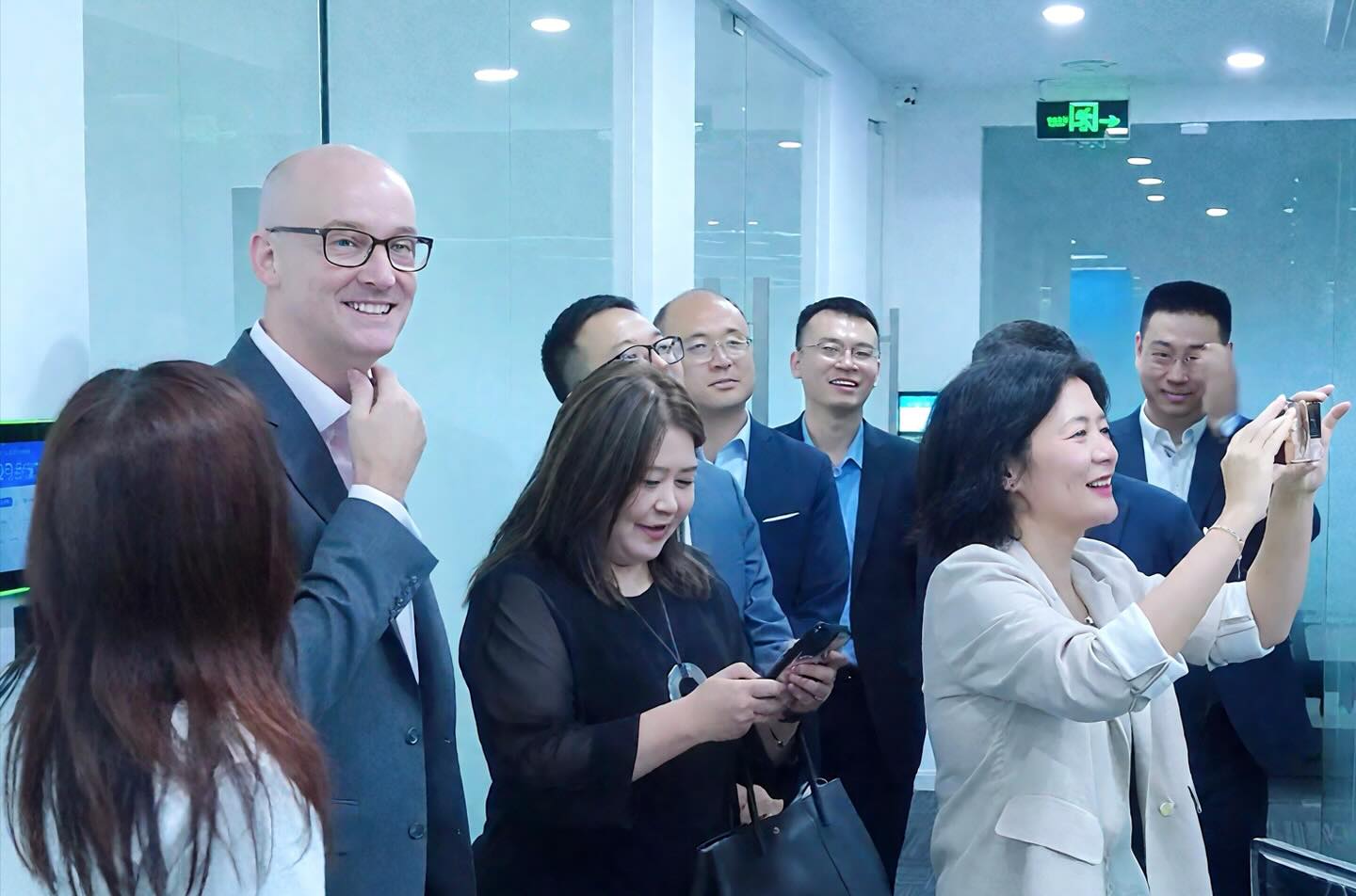希爾頓集團高管參訪會小二，探討展望AI賦能下的MICE產(chǎn)業(yè)未來
